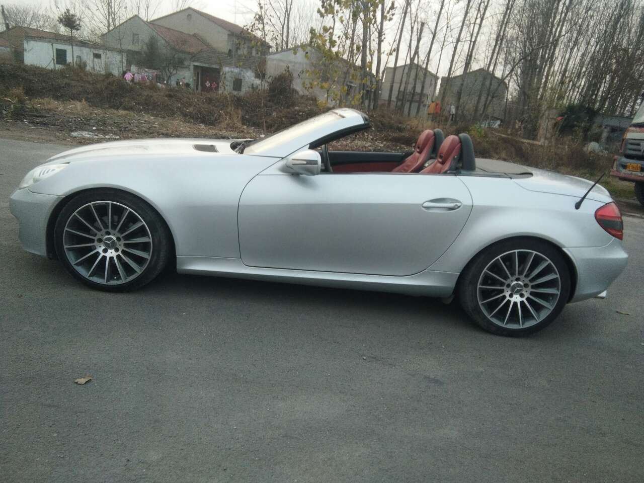 09奔驰敞篷跑车slk